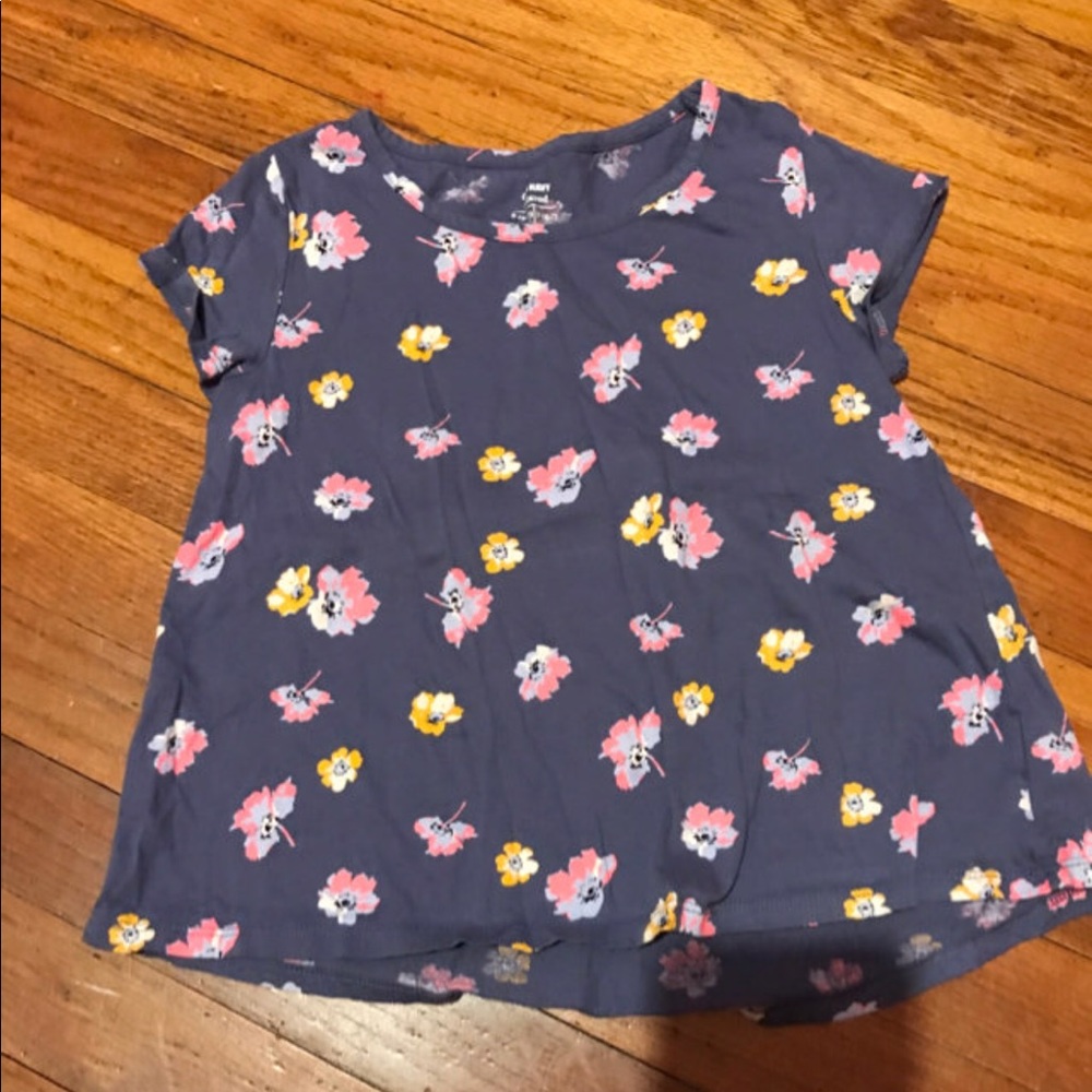 OLD NAVY tee